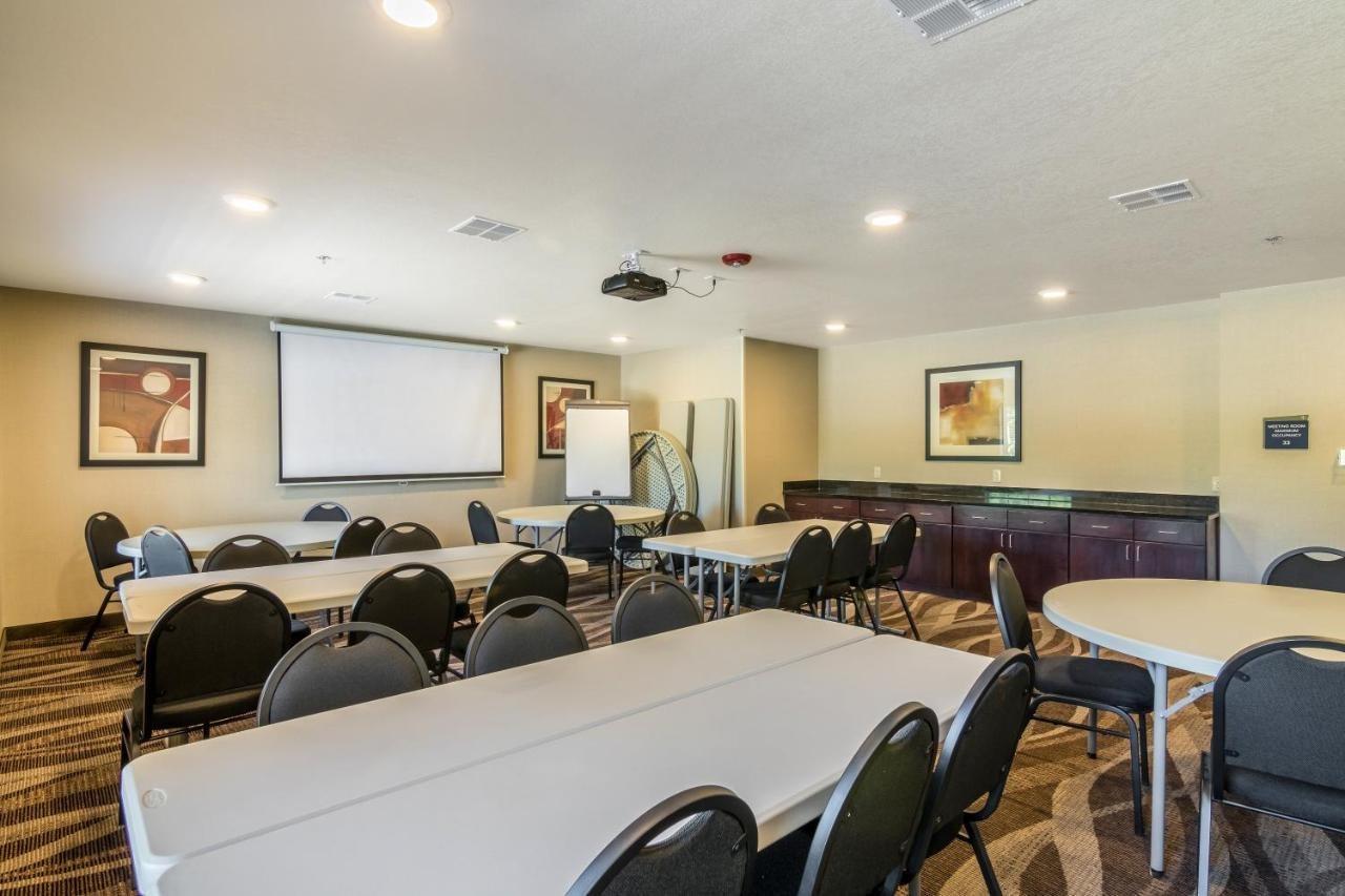 Cobblestone Inn & Suites - Barron Exterior photo